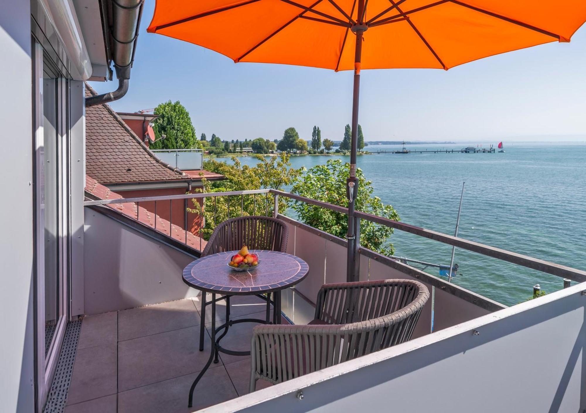 Gaestehaus Am Bodensee インメンシュタート・アム・ボーデンゼー エクステリア 写真